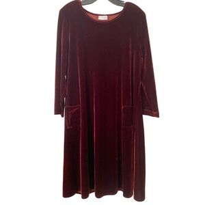 KC Spencer Red Velvet A-Line Dress with 3/4 Sleeves and Crew Neck Vintage 1990s
